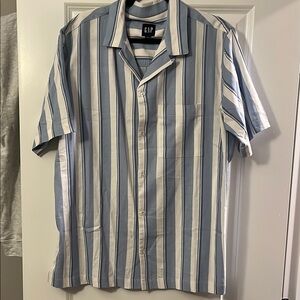 GAP Blue and White Casual Button Down Shirt